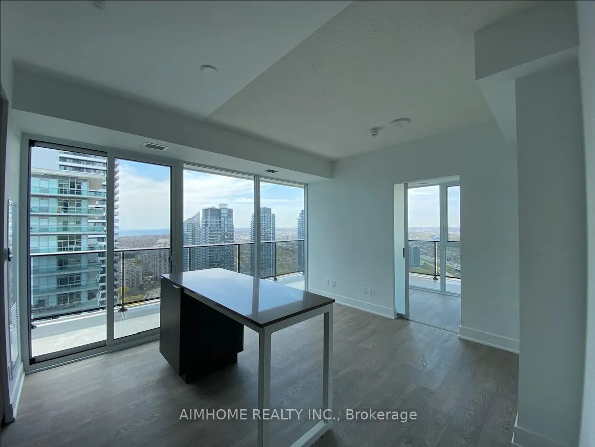 70 Annie Craig Drive, #4008
