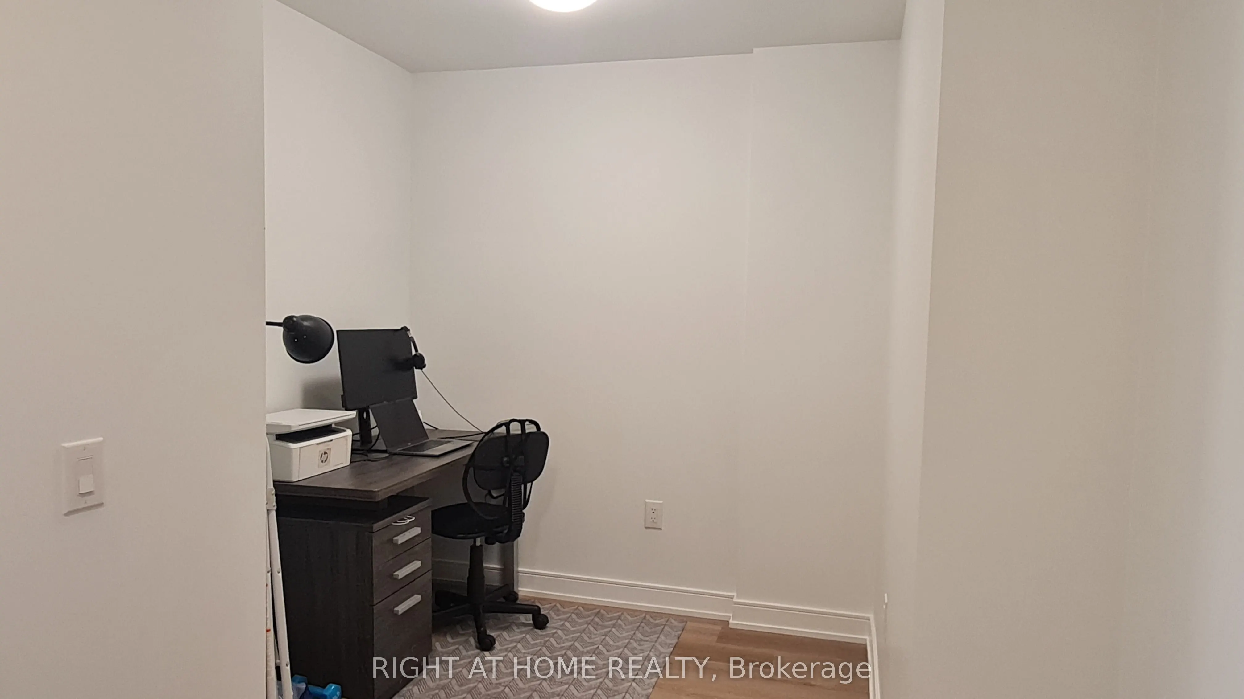 3009 Novar Road, #430