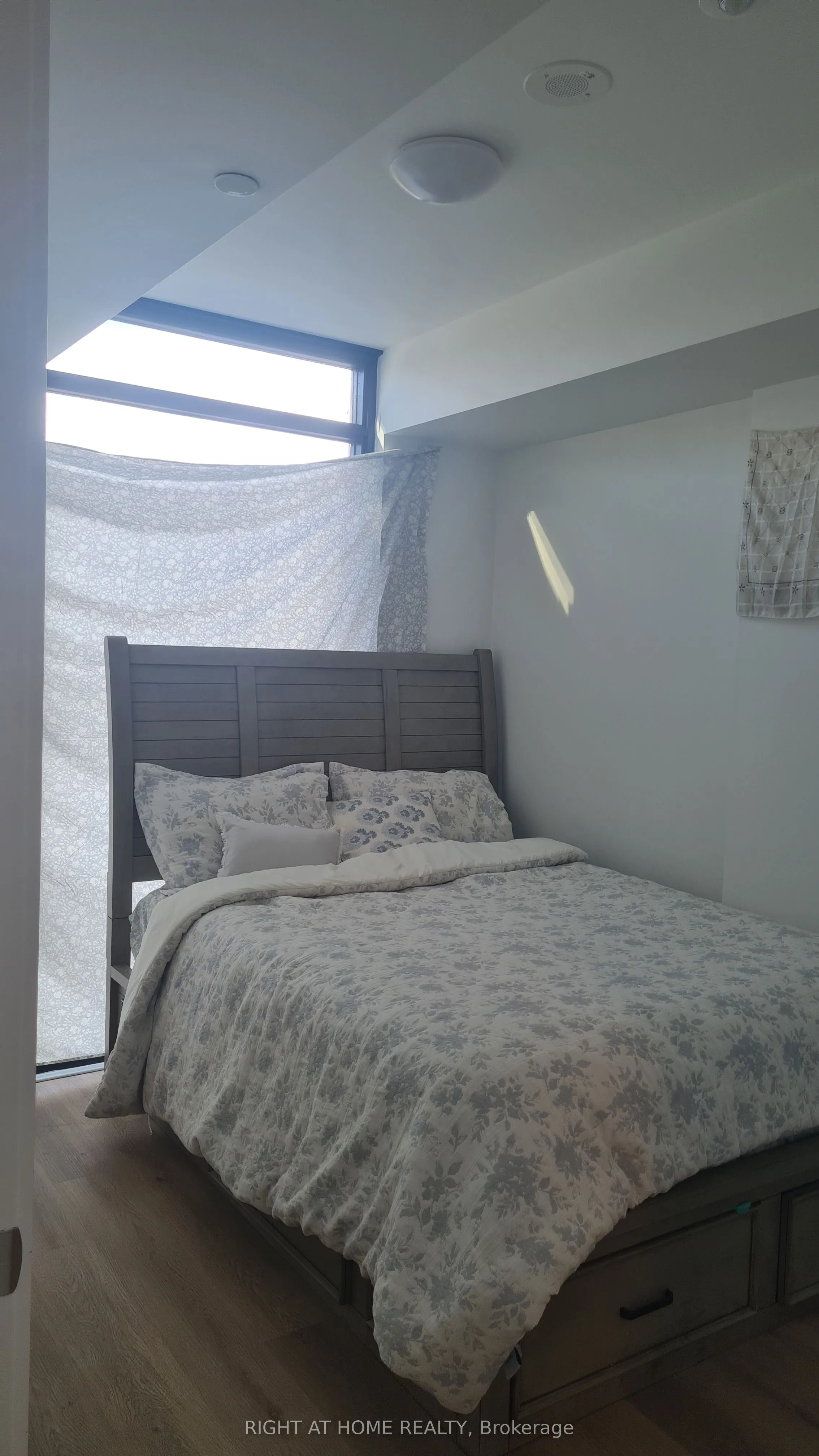 3009 Novar Road, #430