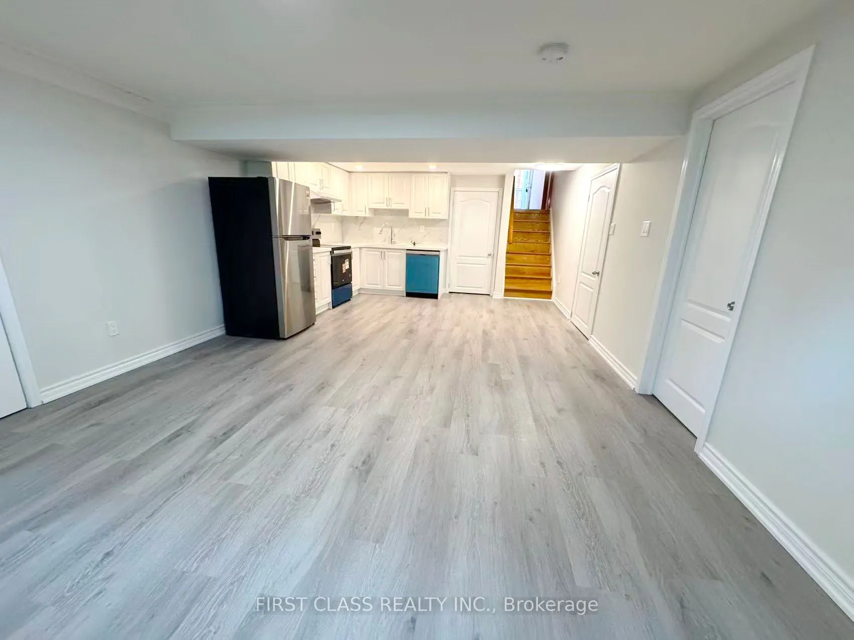 3277 CARDROSS Road, #Basement Unit