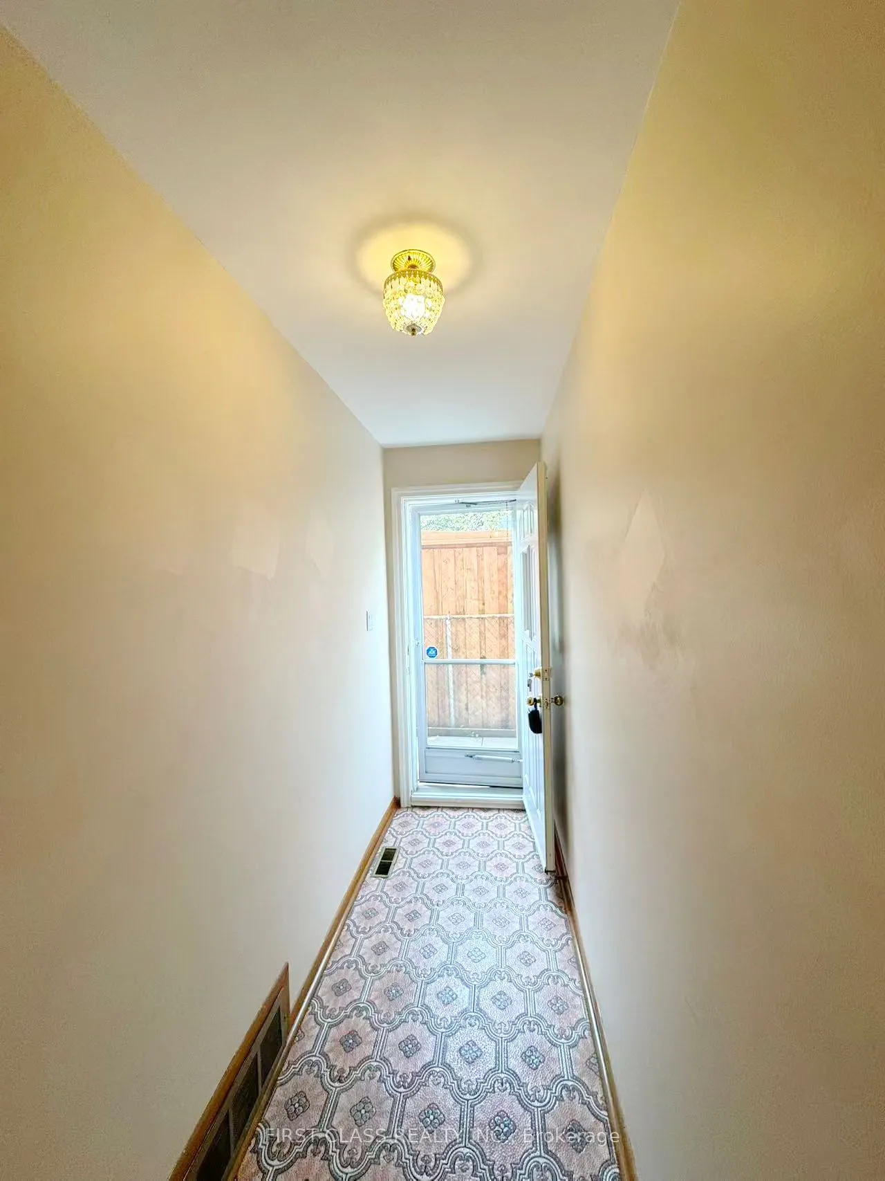 3277 CARDROSS Road, #Basement Unit