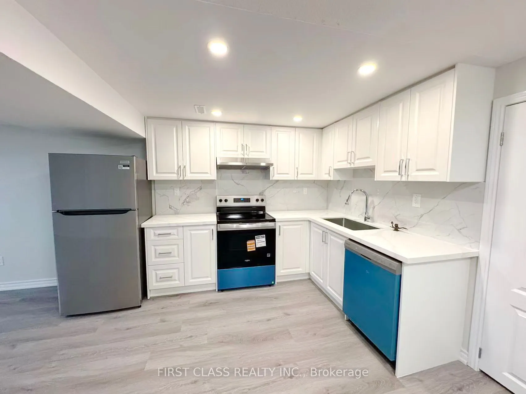 3277 CARDROSS Road, #Basement Unit