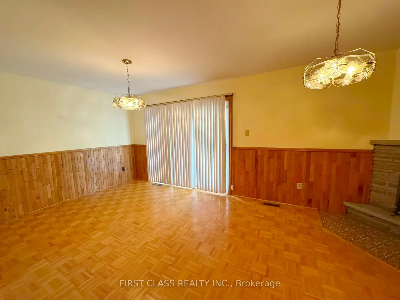 3277 CARDROSS Road, #Basement Unit