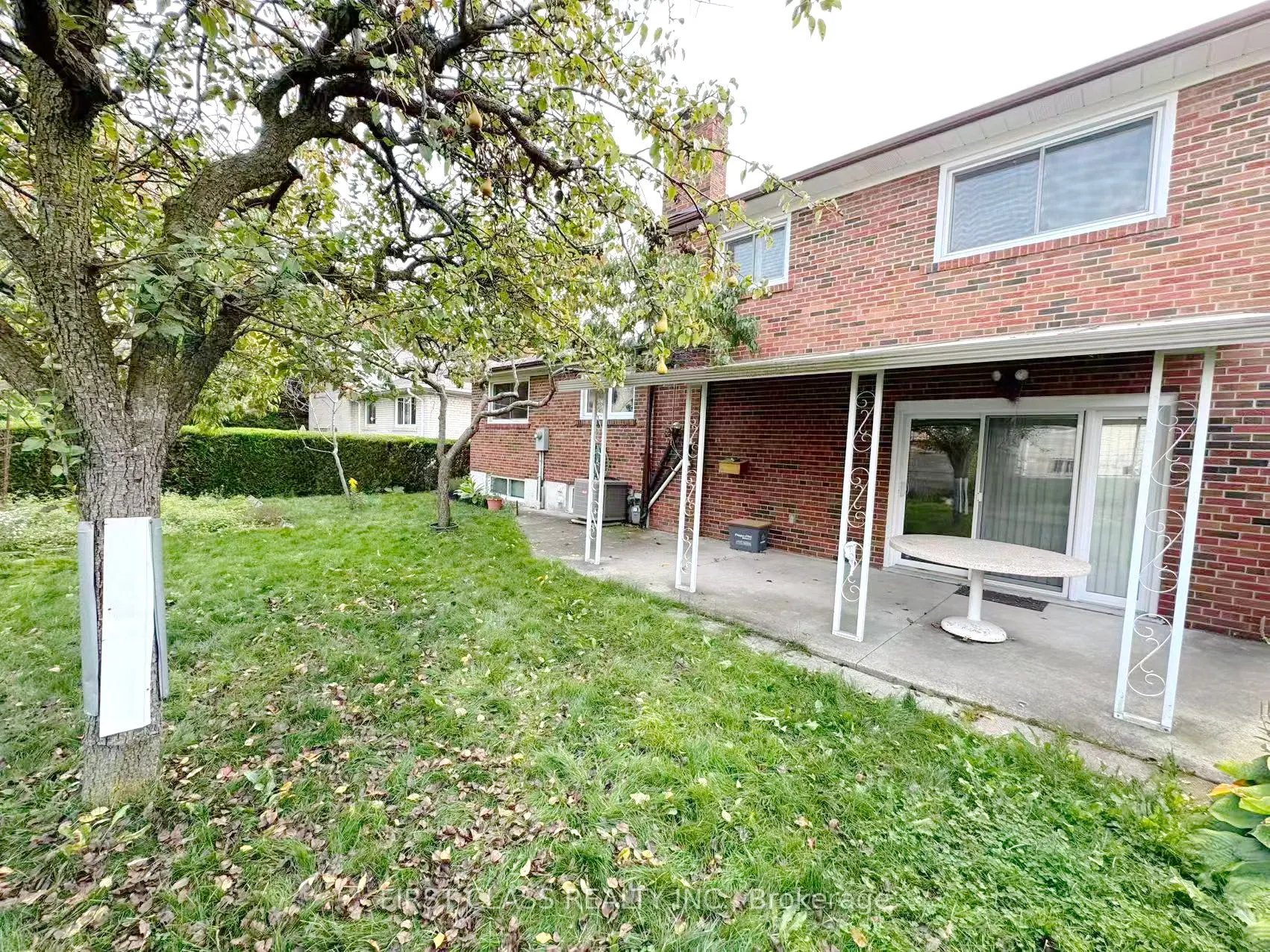 3277 CARDROSS Road, #Basement Unit