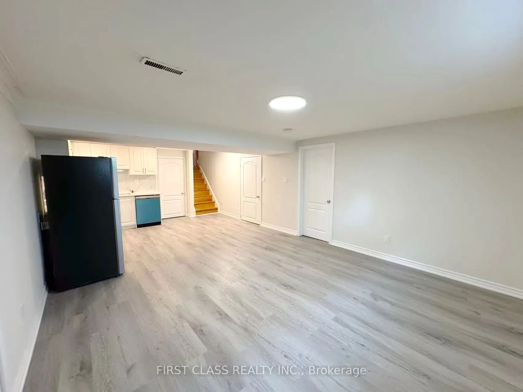 3277 CARDROSS Road, #Basement Unit
