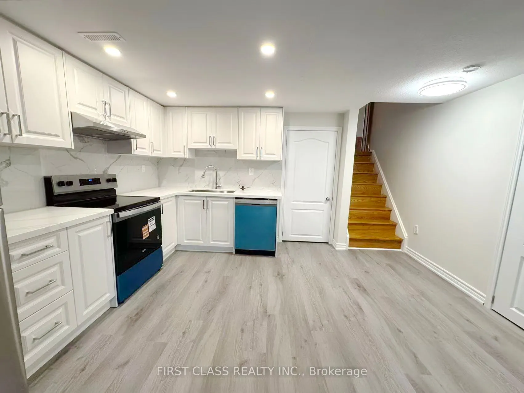 3277 CARDROSS Road, #Basement Unit