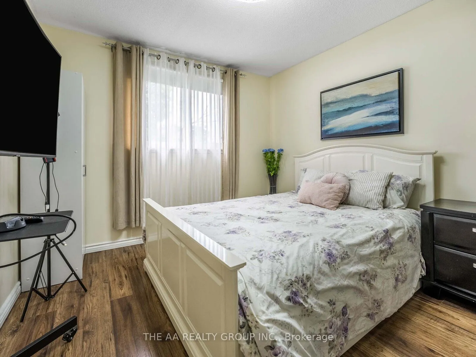 33 Guildford Crescent, #33