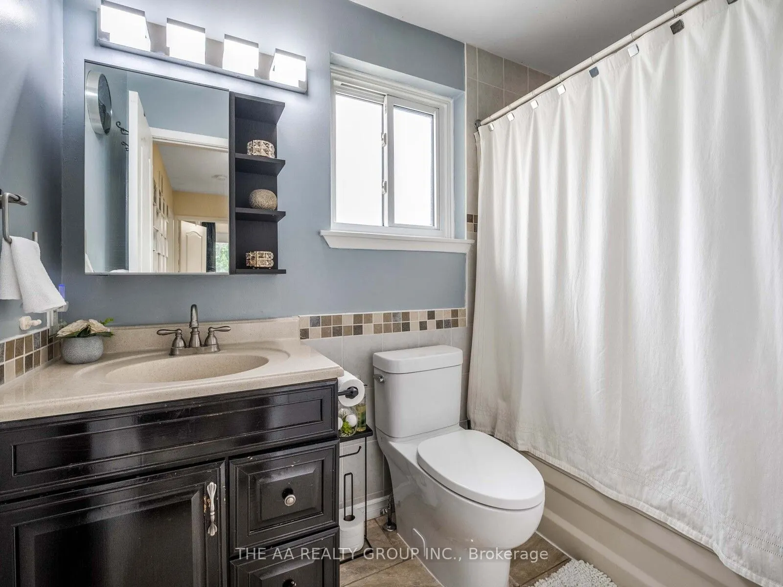 33 Guildford Crescent, #33