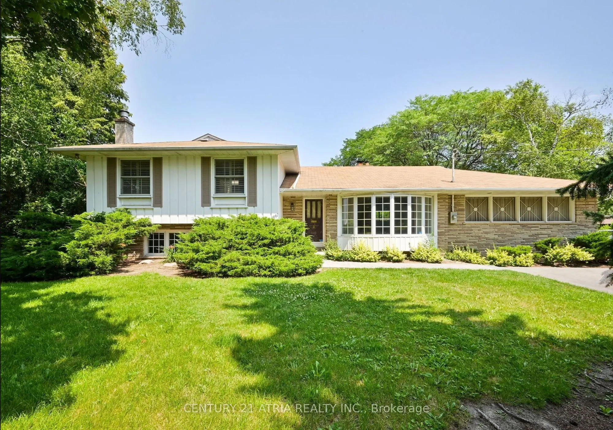 1441 Clarkson Road N, #Upper Level