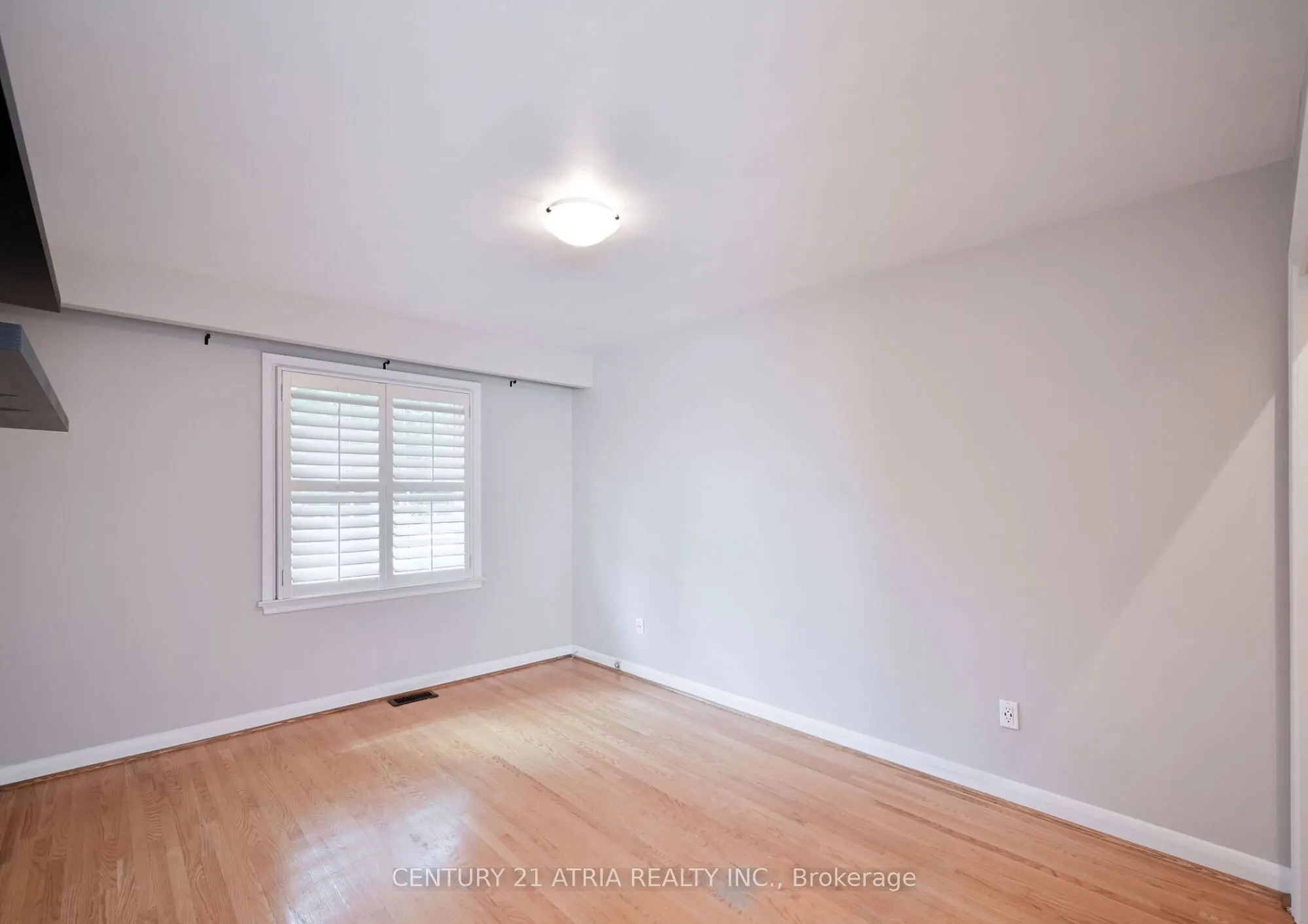 1441 Clarkson Road N, #Upper Level
