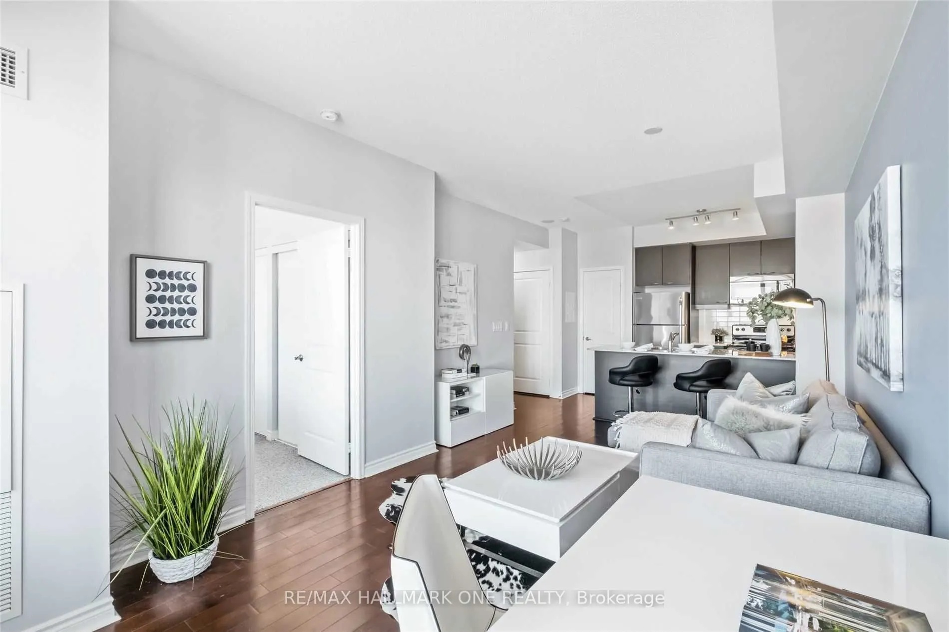 385 Prince Of Wales Drive, #3101