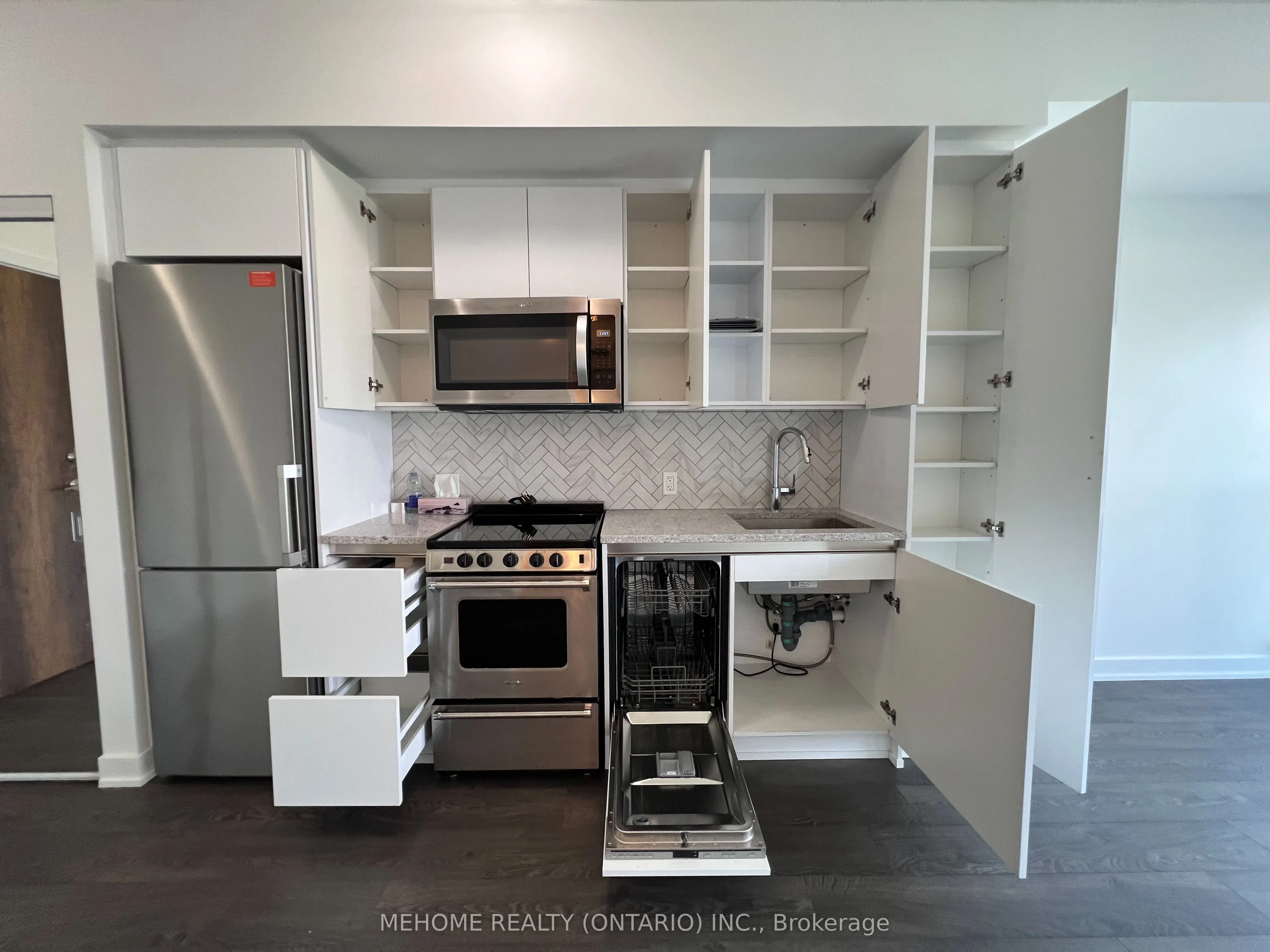 251 Manitoba Street, #2410