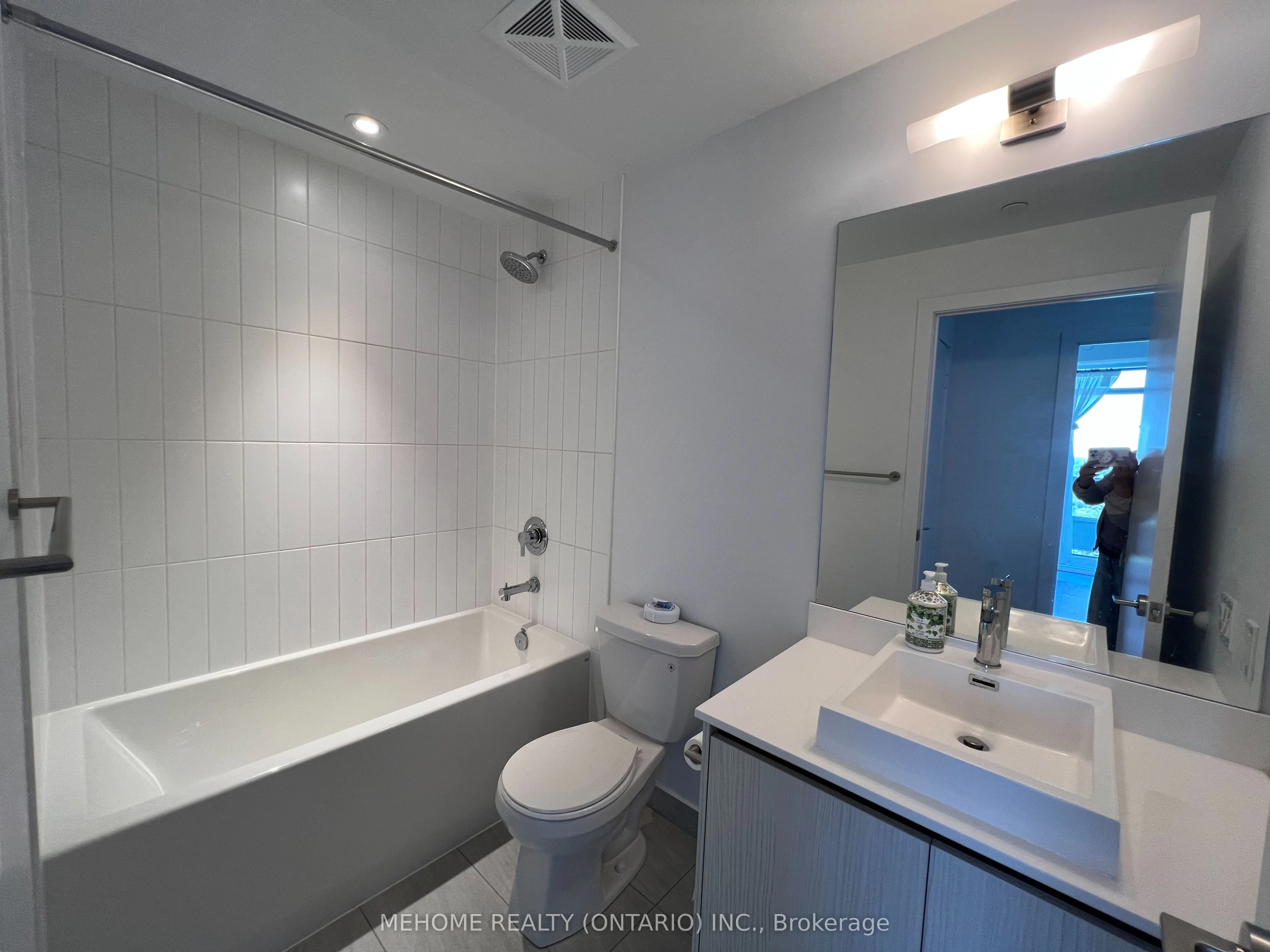 251 Manitoba Street, #2410