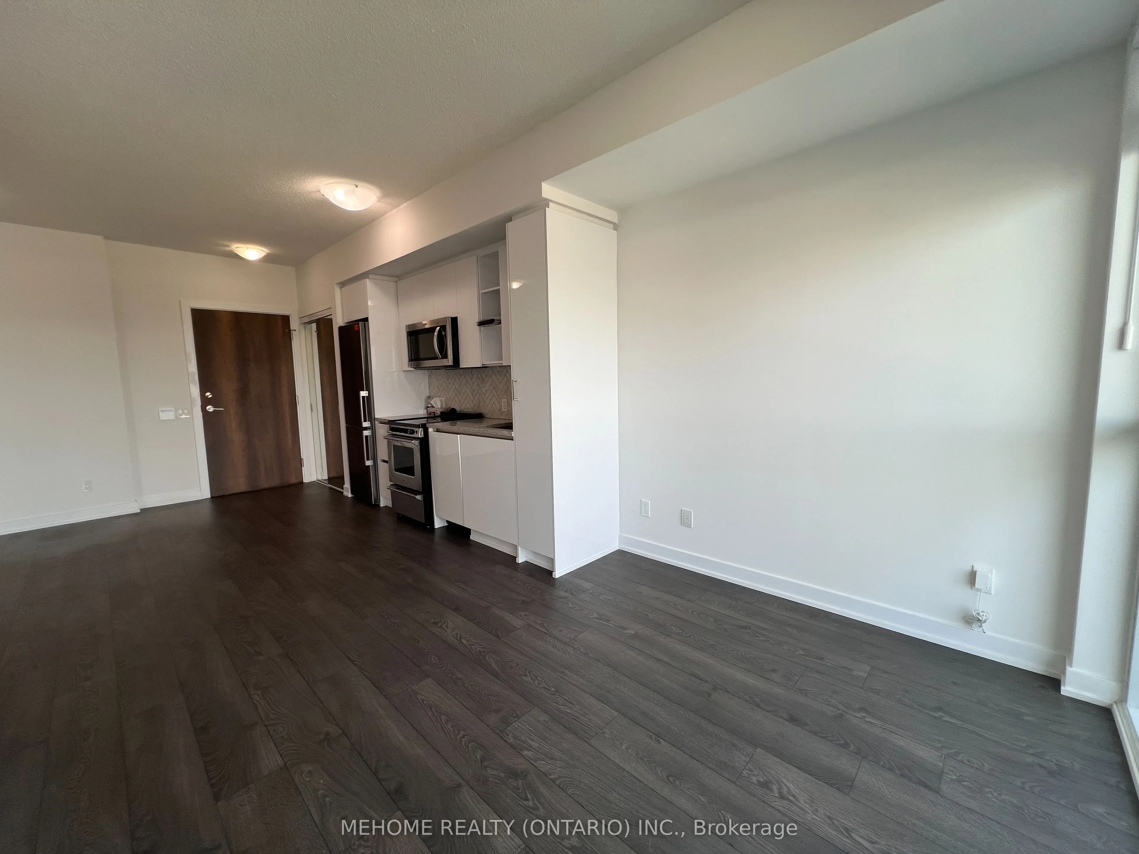 251 Manitoba Street, #2410