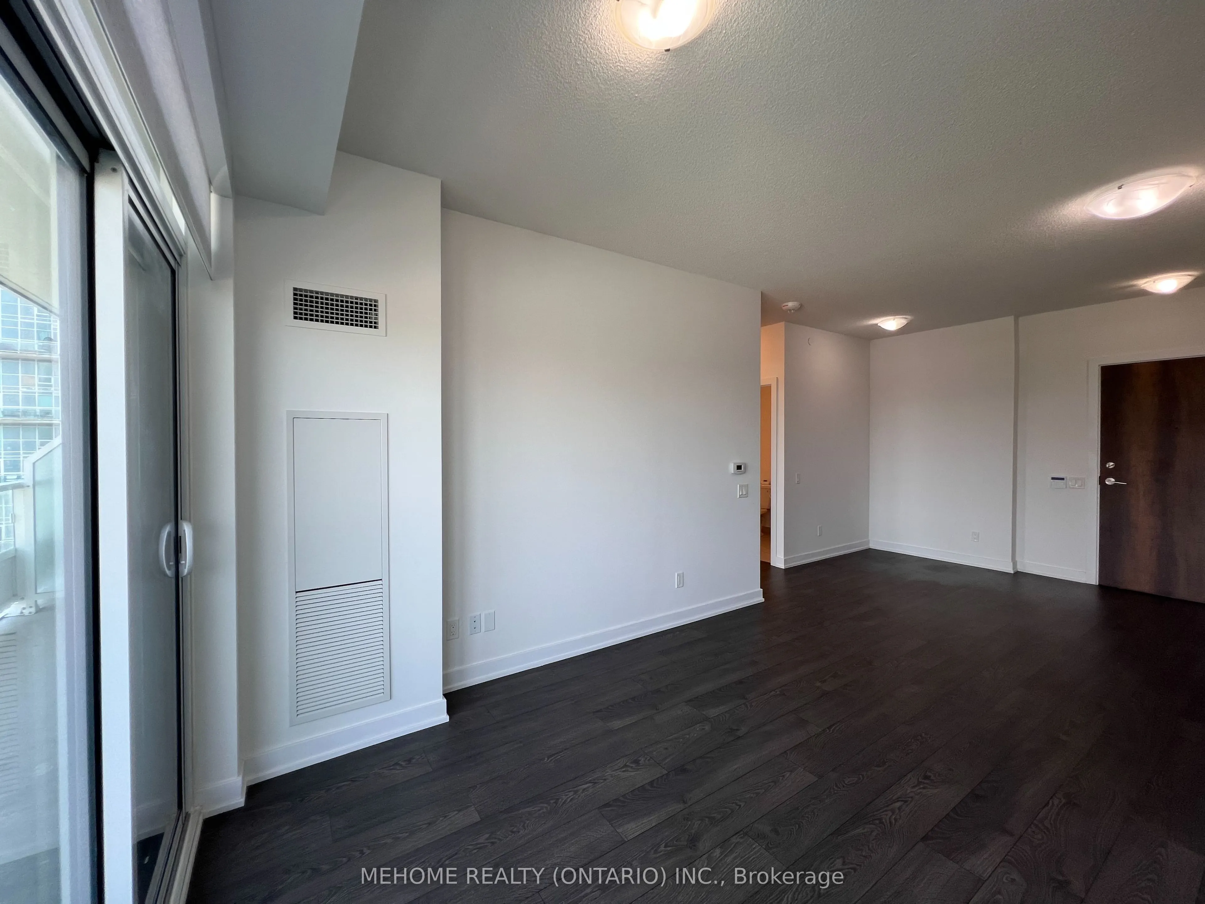 251 Manitoba Street, #2410