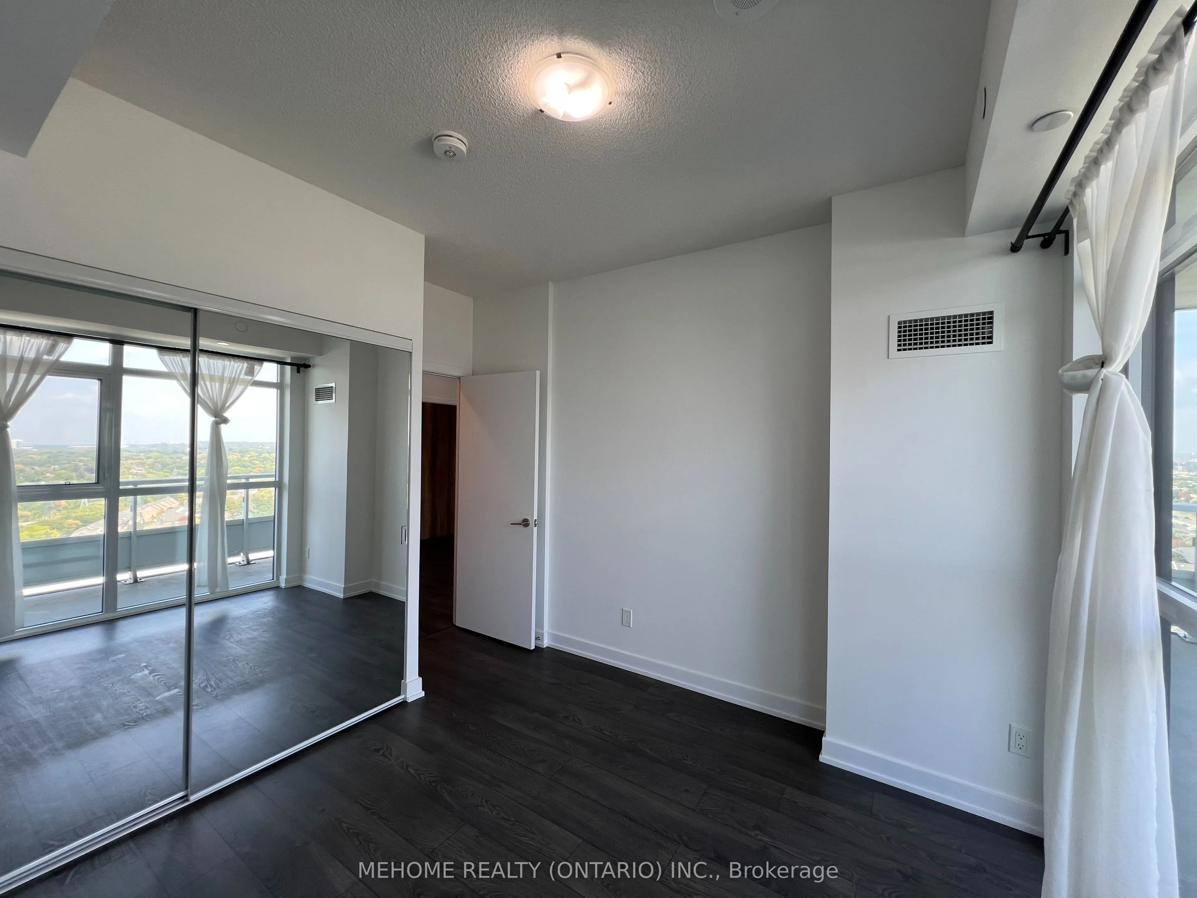 251 Manitoba Street, #2410