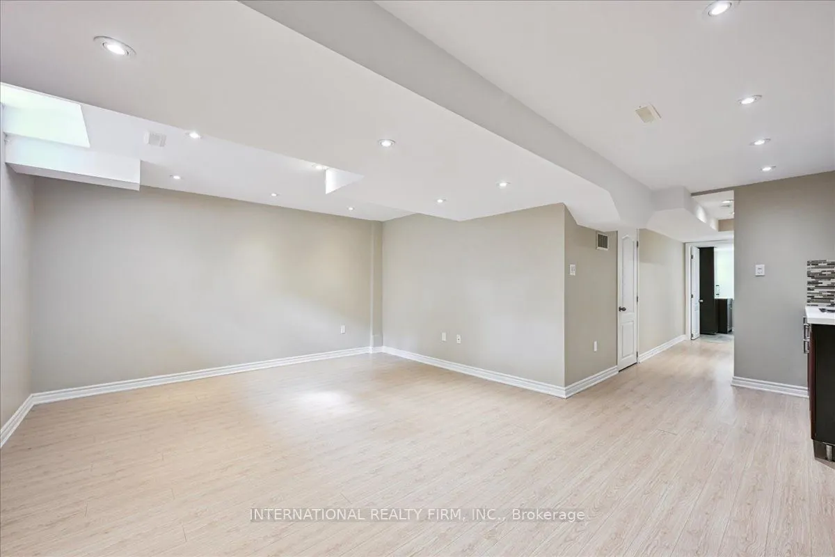 1489 Heritage Way, #32