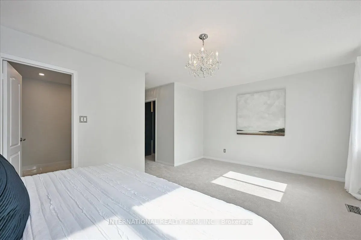 1489 Heritage Way, #32