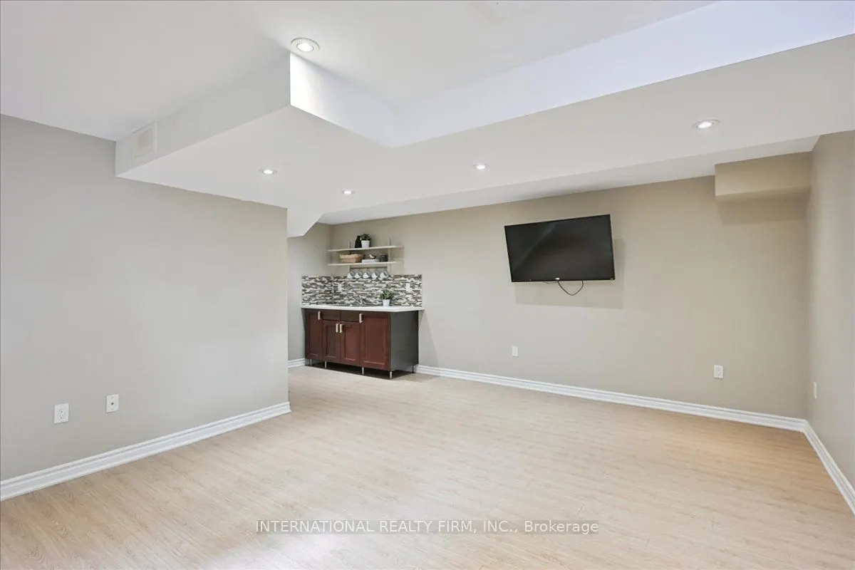 1489 Heritage Way, #32