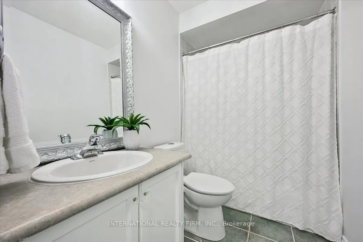 1489 Heritage Way, #32