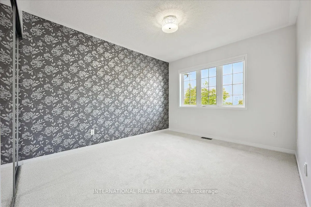 1489 Heritage Way, #32