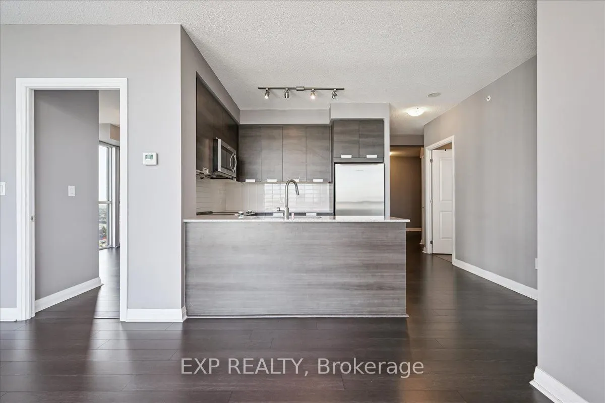 5033 Four Springs Avenue, #1117
