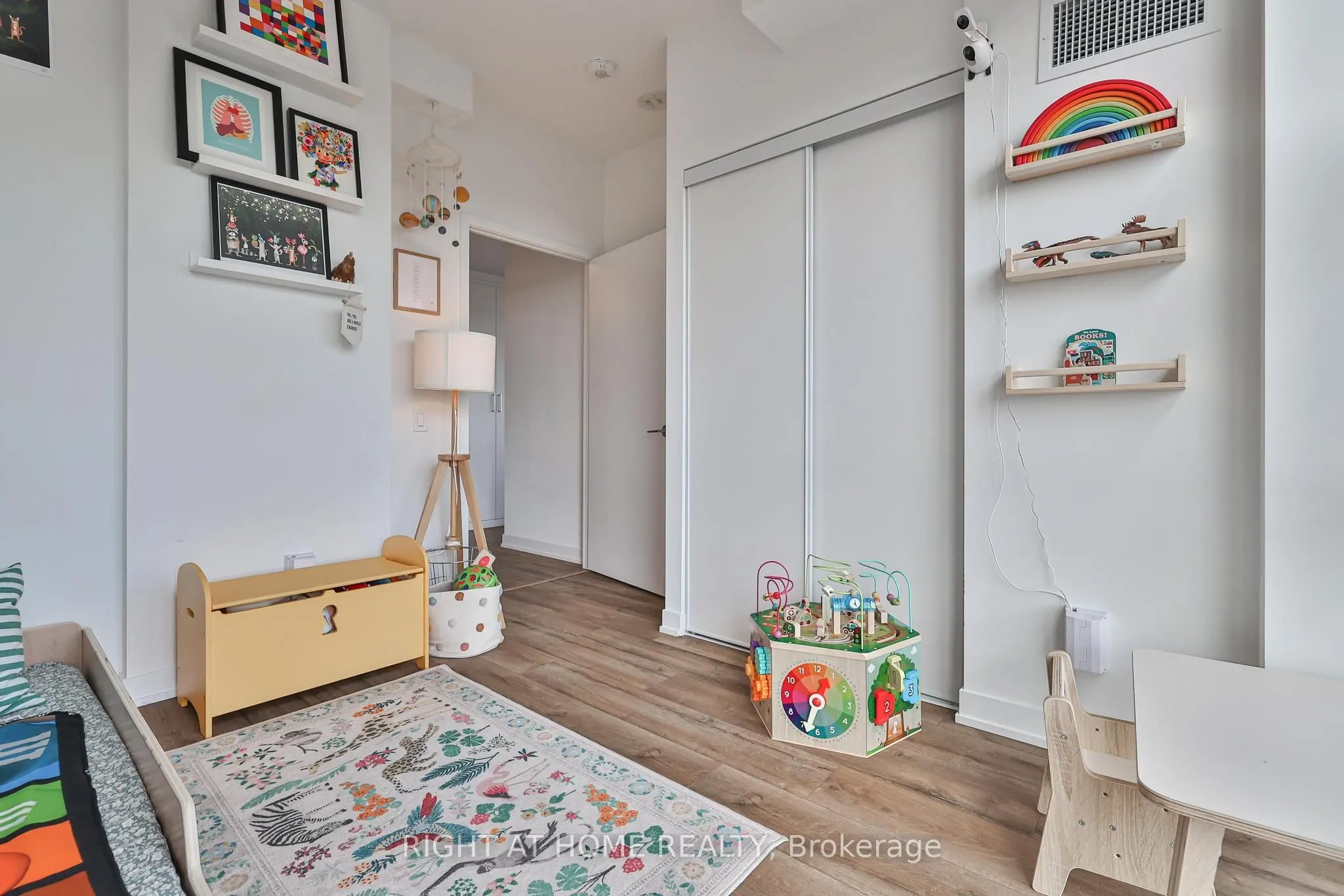 1787 St Clair Avenue, #720