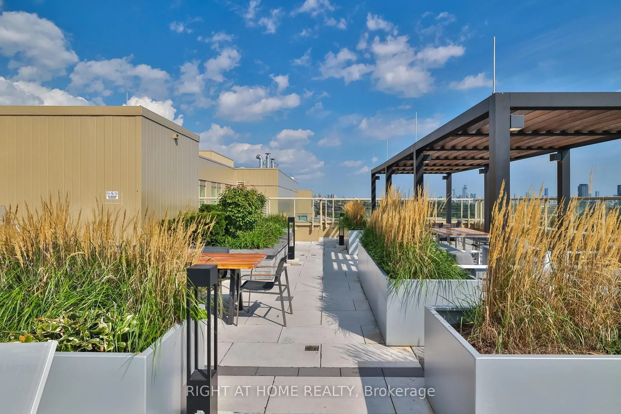 1787 St Clair Avenue, #720