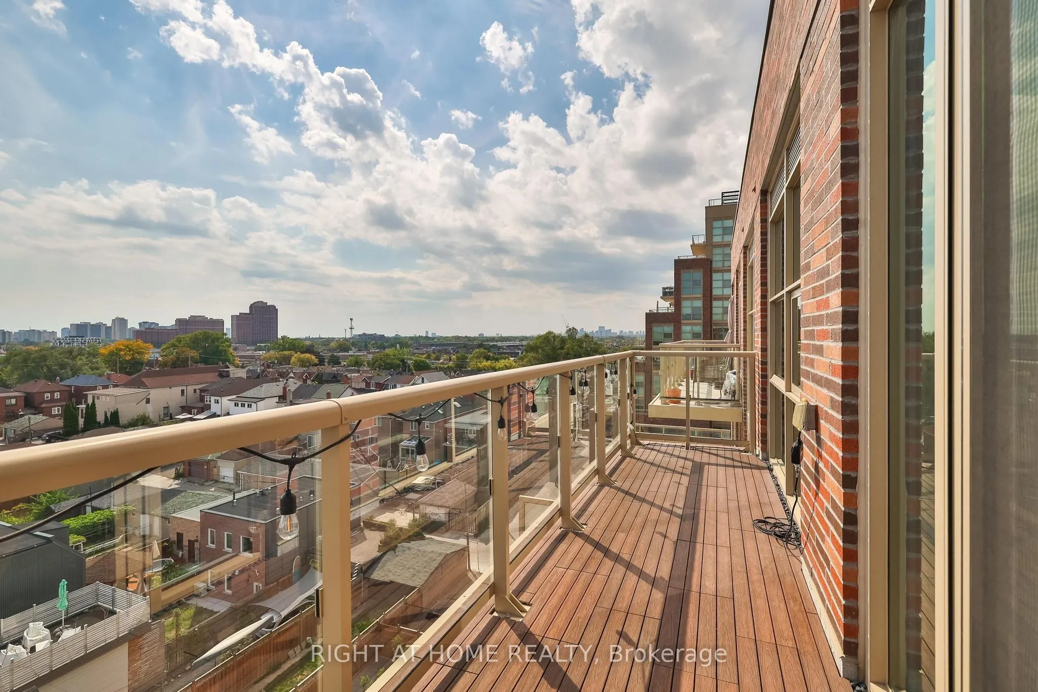 1787 St Clair Avenue, #720