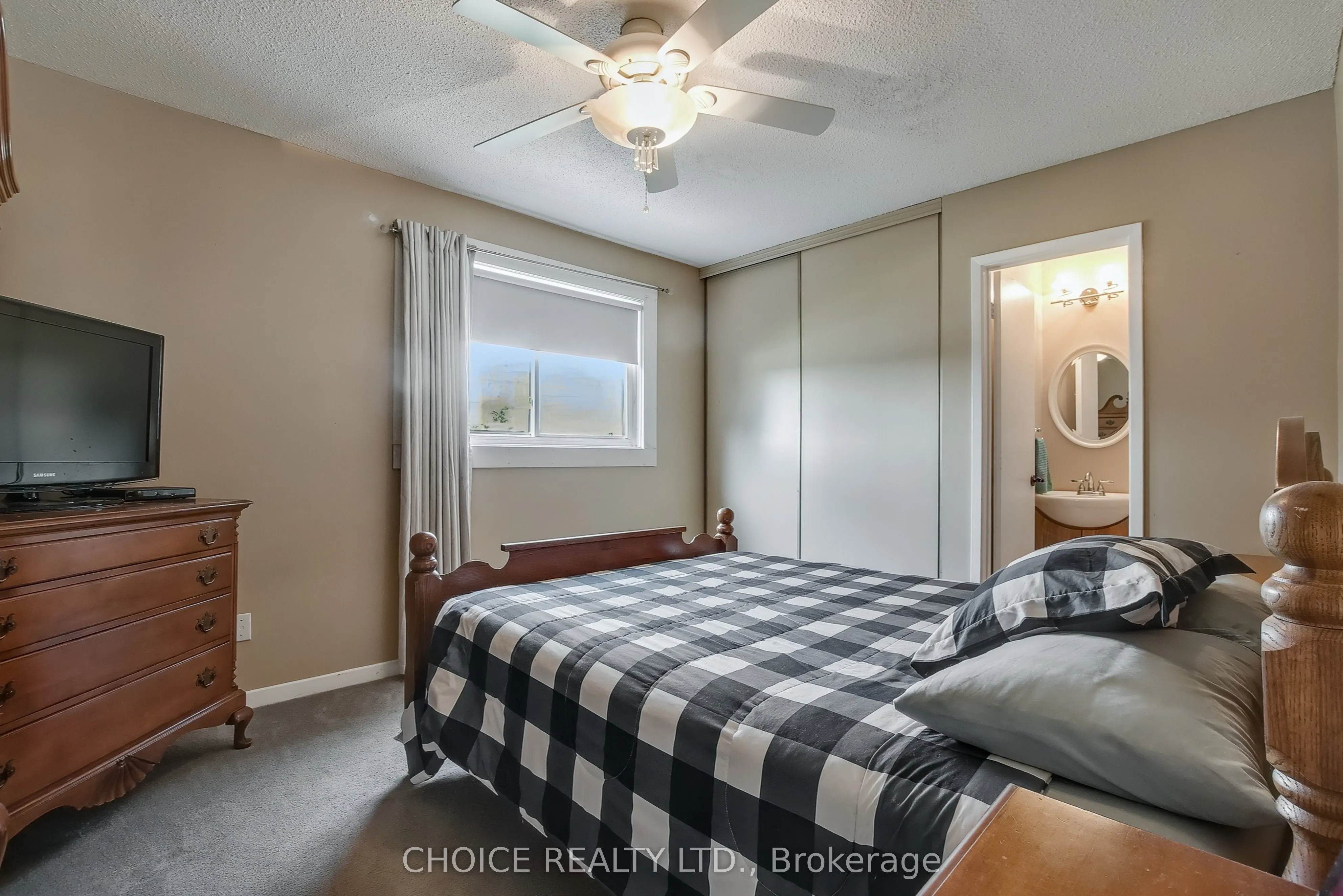 30 Heslop Road, #35