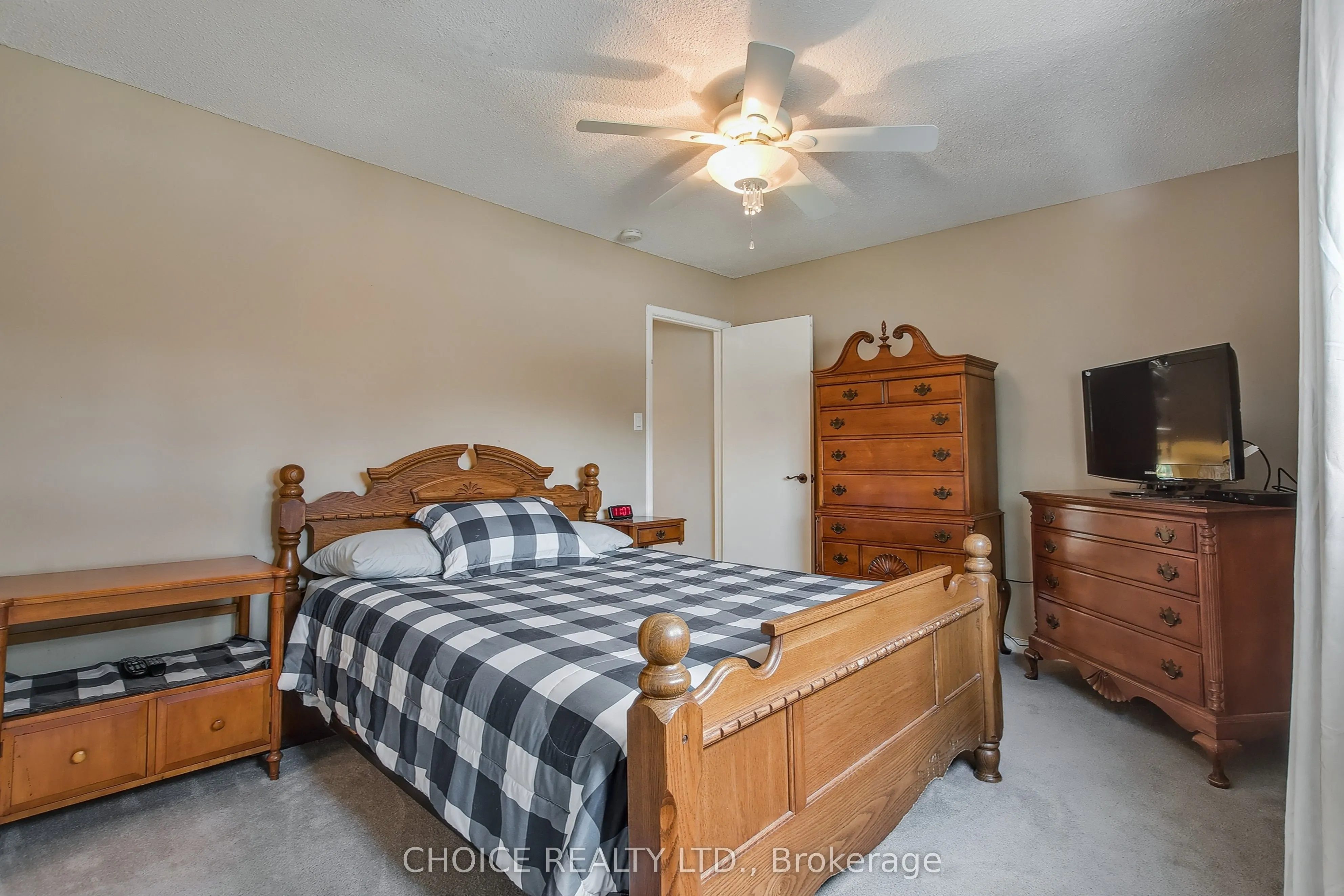30 Heslop Road, #35