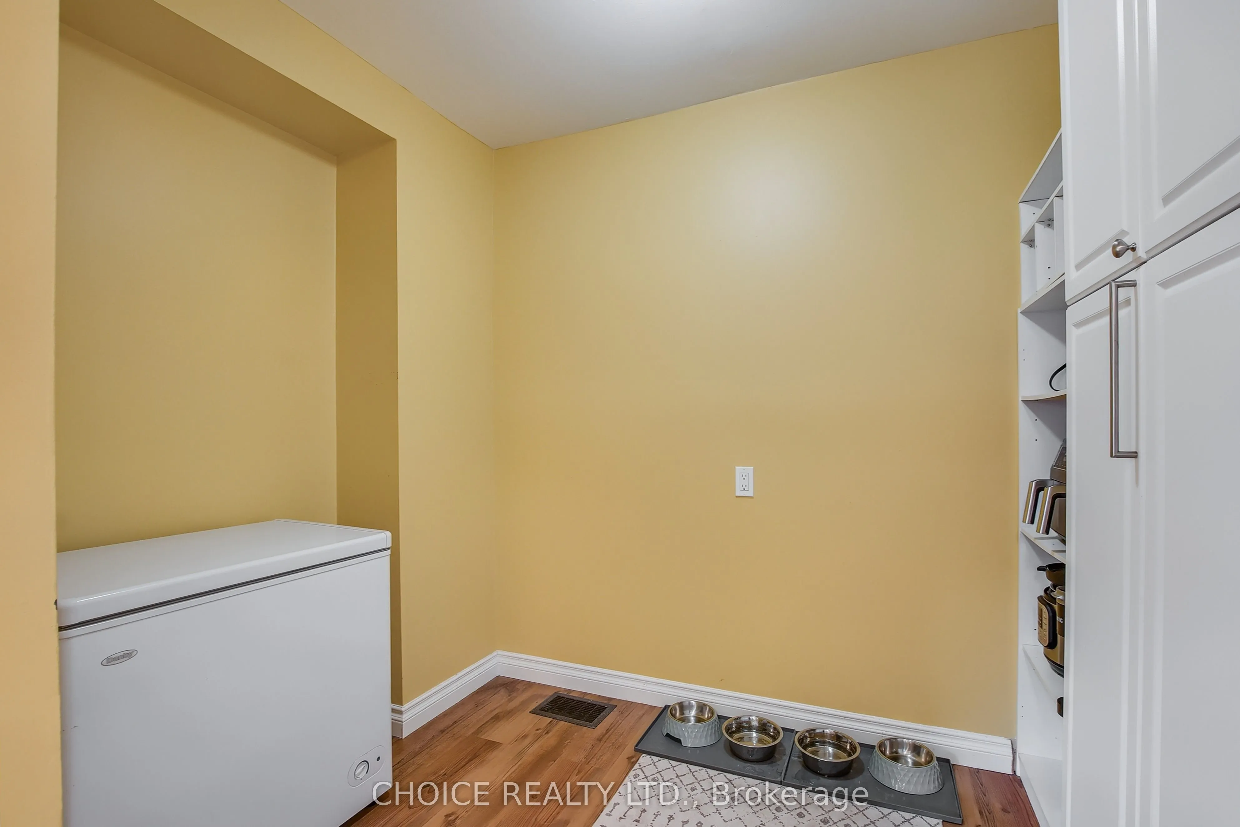 30 Heslop Road, #35