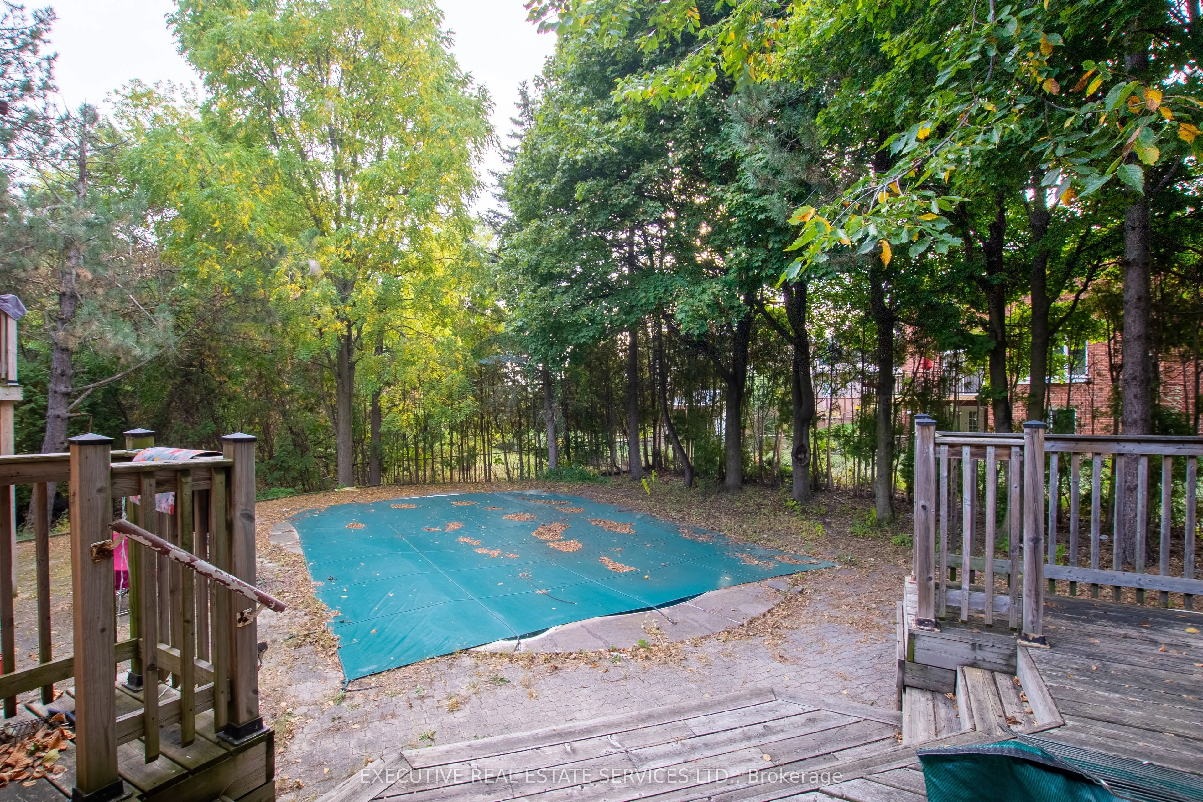 26 Wadsworth Circle