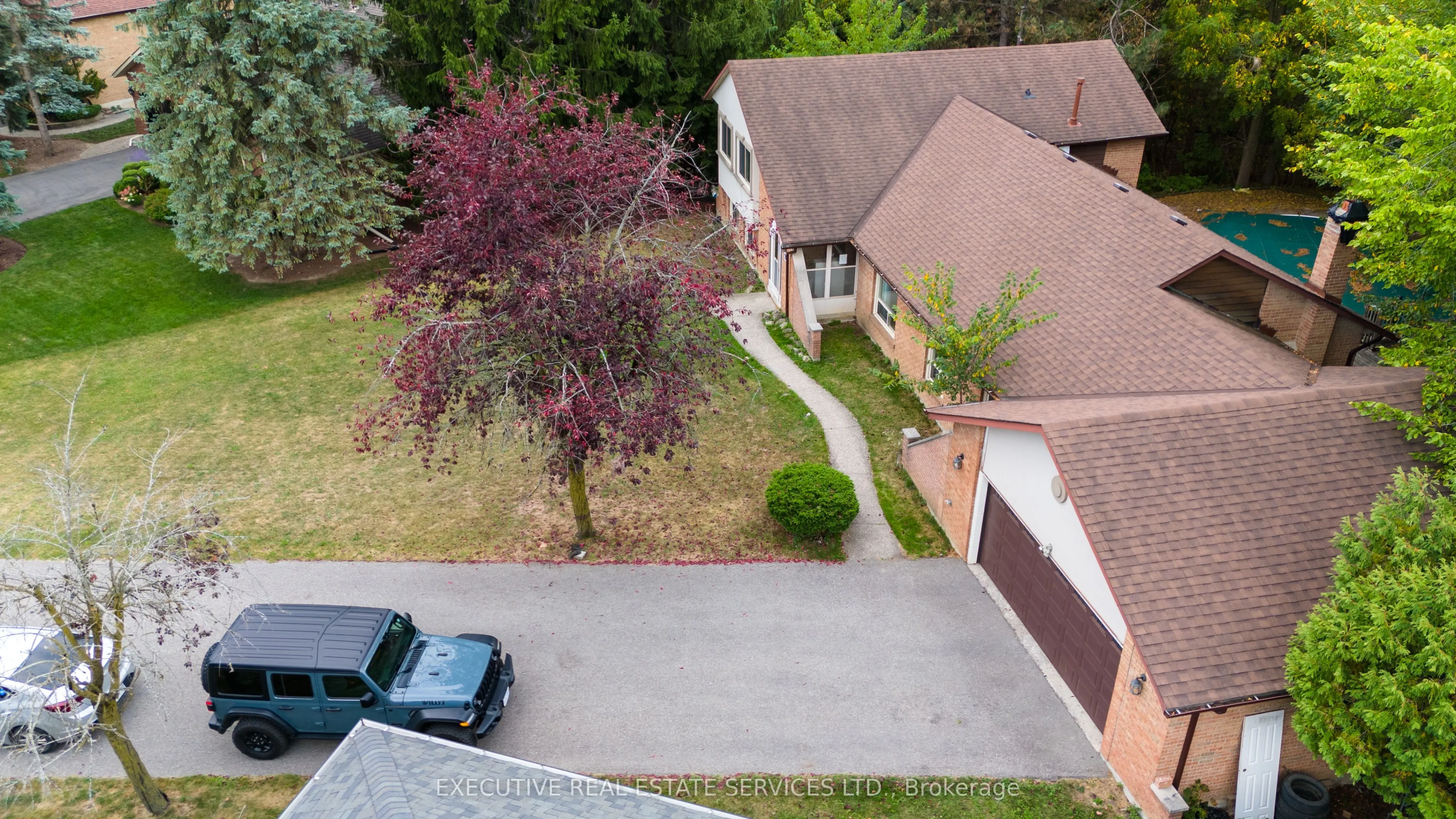 26 Wadsworth Circle
