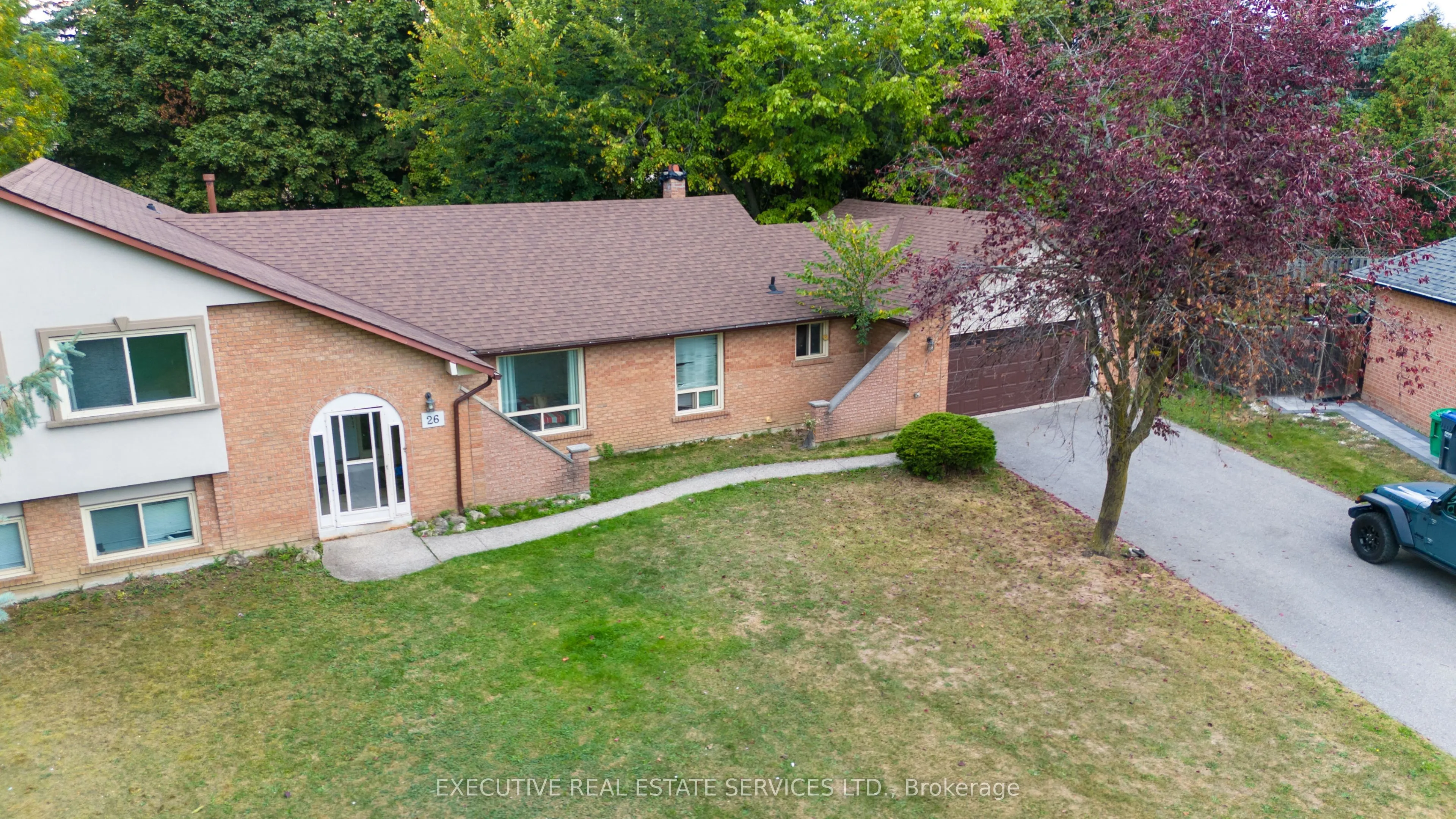 26 Wadsworth Circle