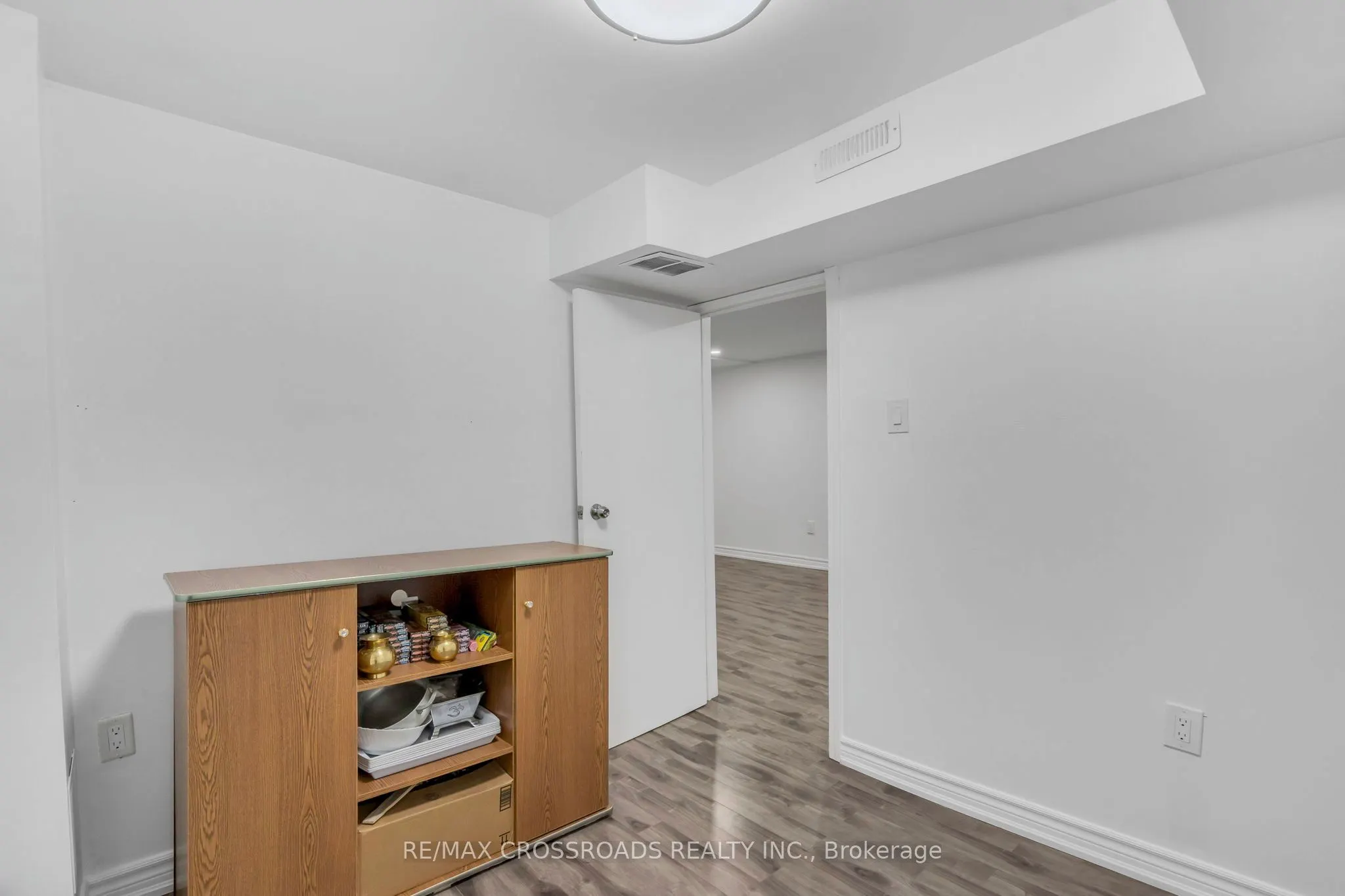 7450 Darcel Avenue, #12