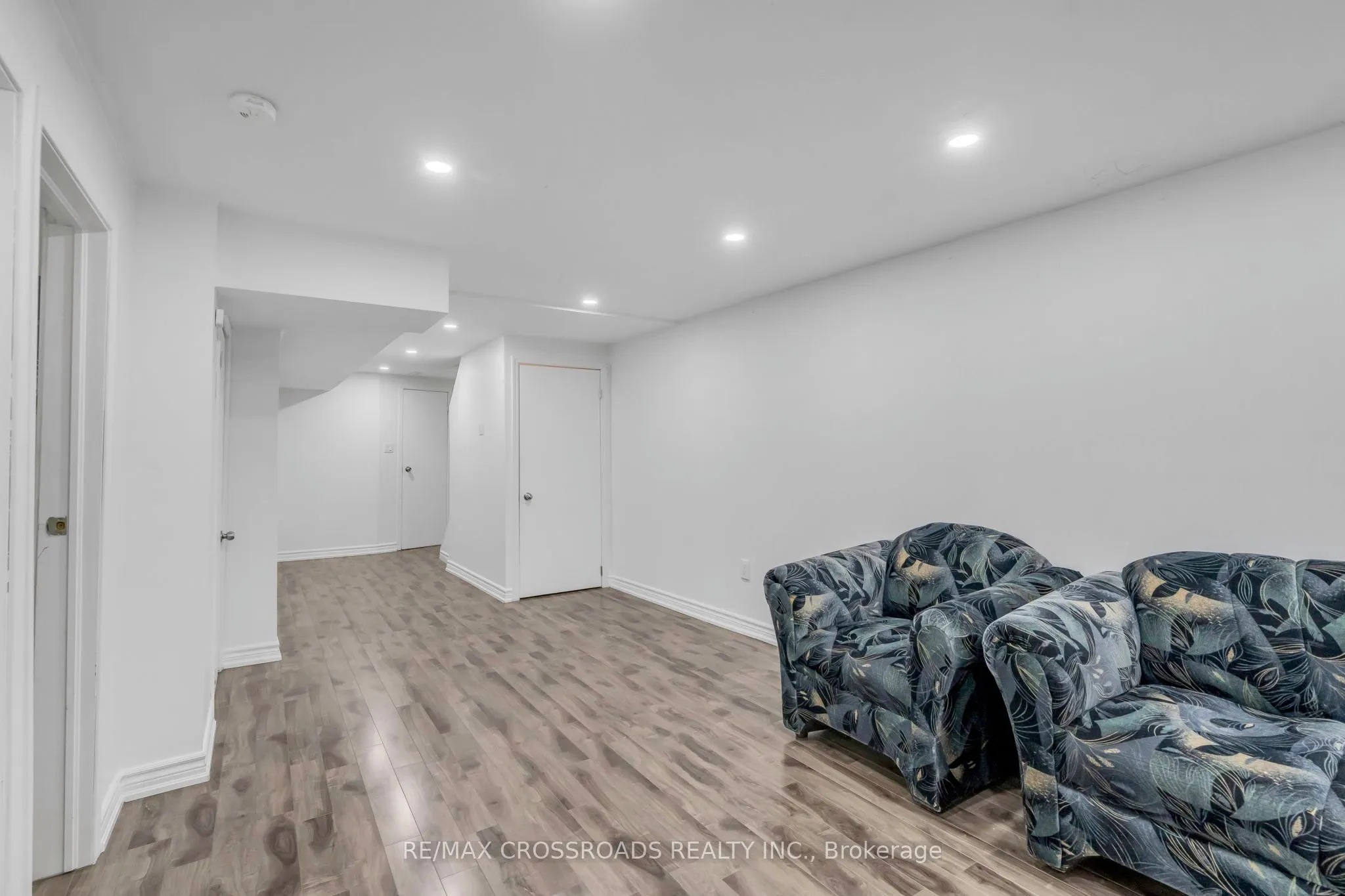 7450 Darcel Avenue, #12