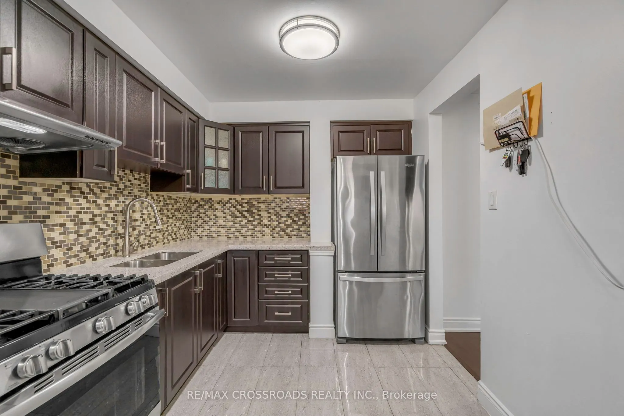 7450 Darcel Avenue, #12