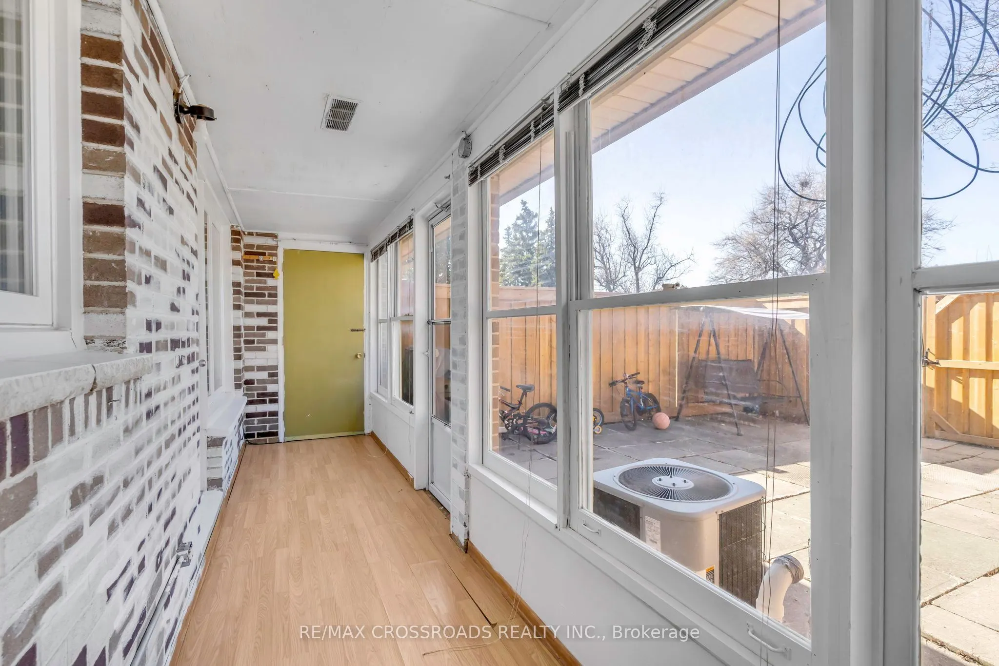 7450 Darcel Avenue, #12