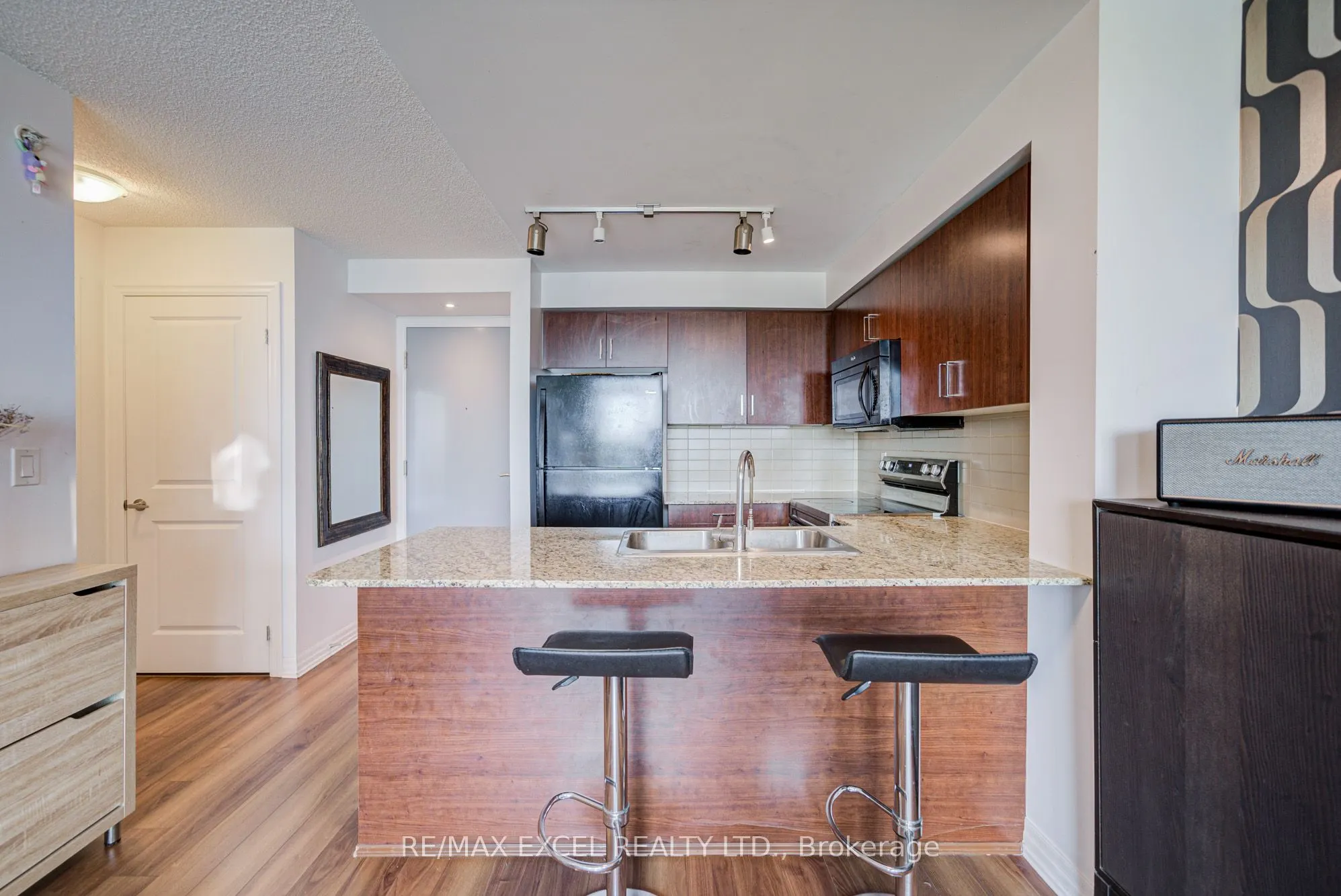 80 Esther Lorrie Drive, #617