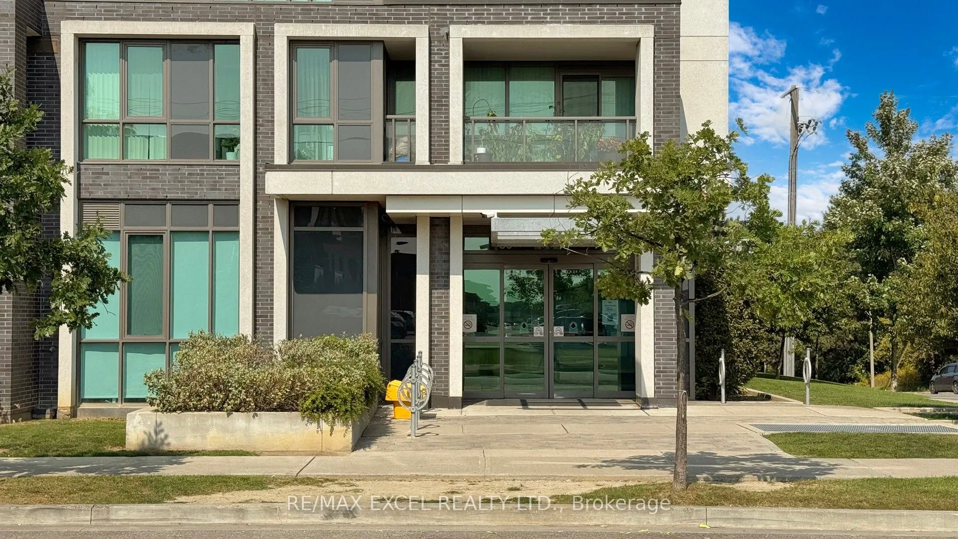 80 Esther Lorrie Drive, #617
