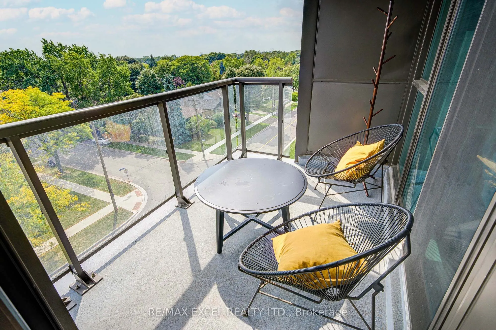80 Esther Lorrie Drive, #617