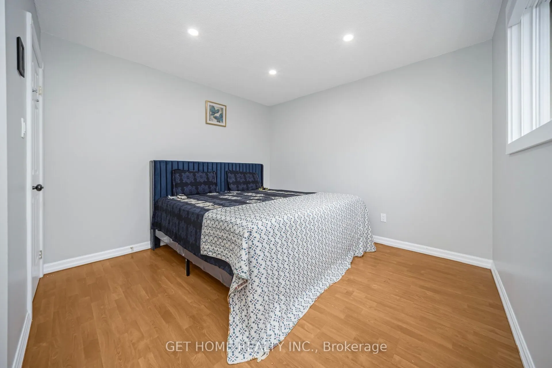 3162 Cantelon Crescent
