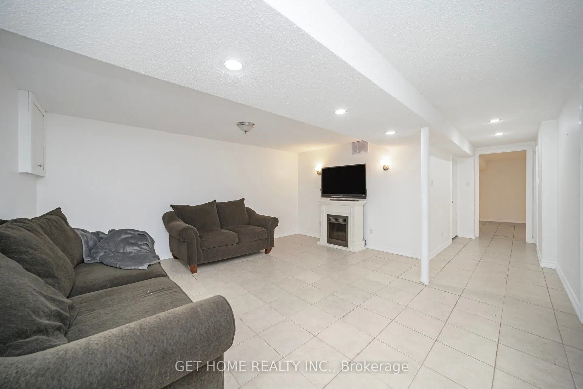 3162 Cantelon Crescent