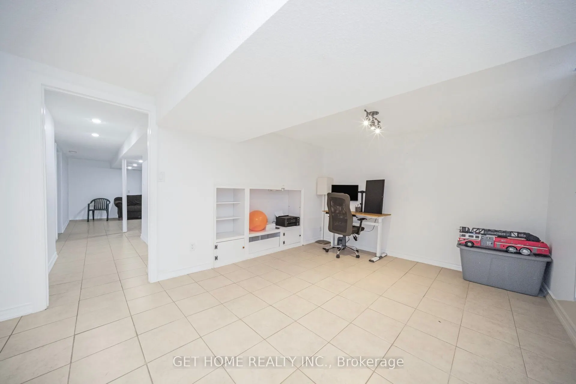 3162 Cantelon Crescent