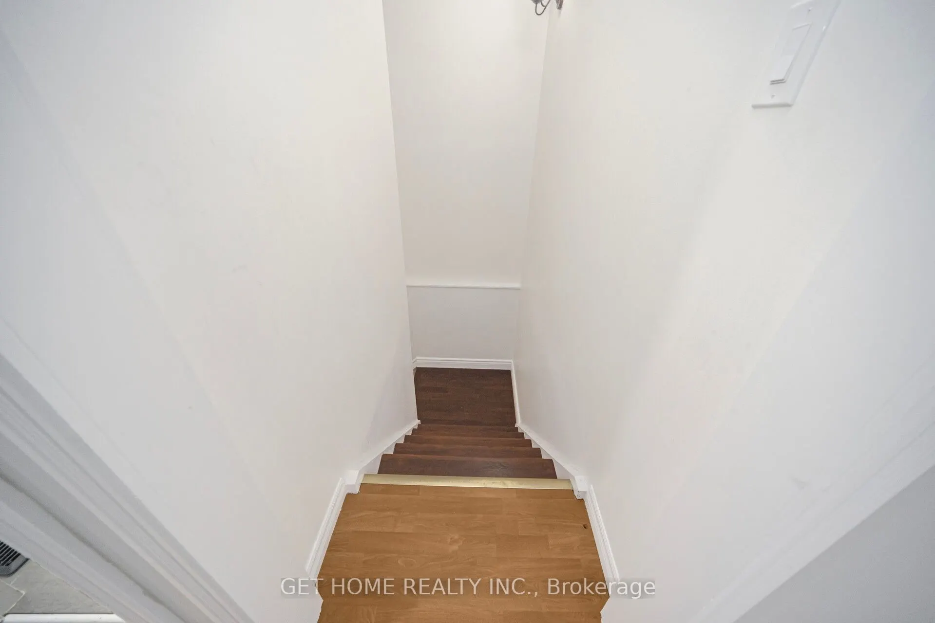 3162 Cantelon Crescent