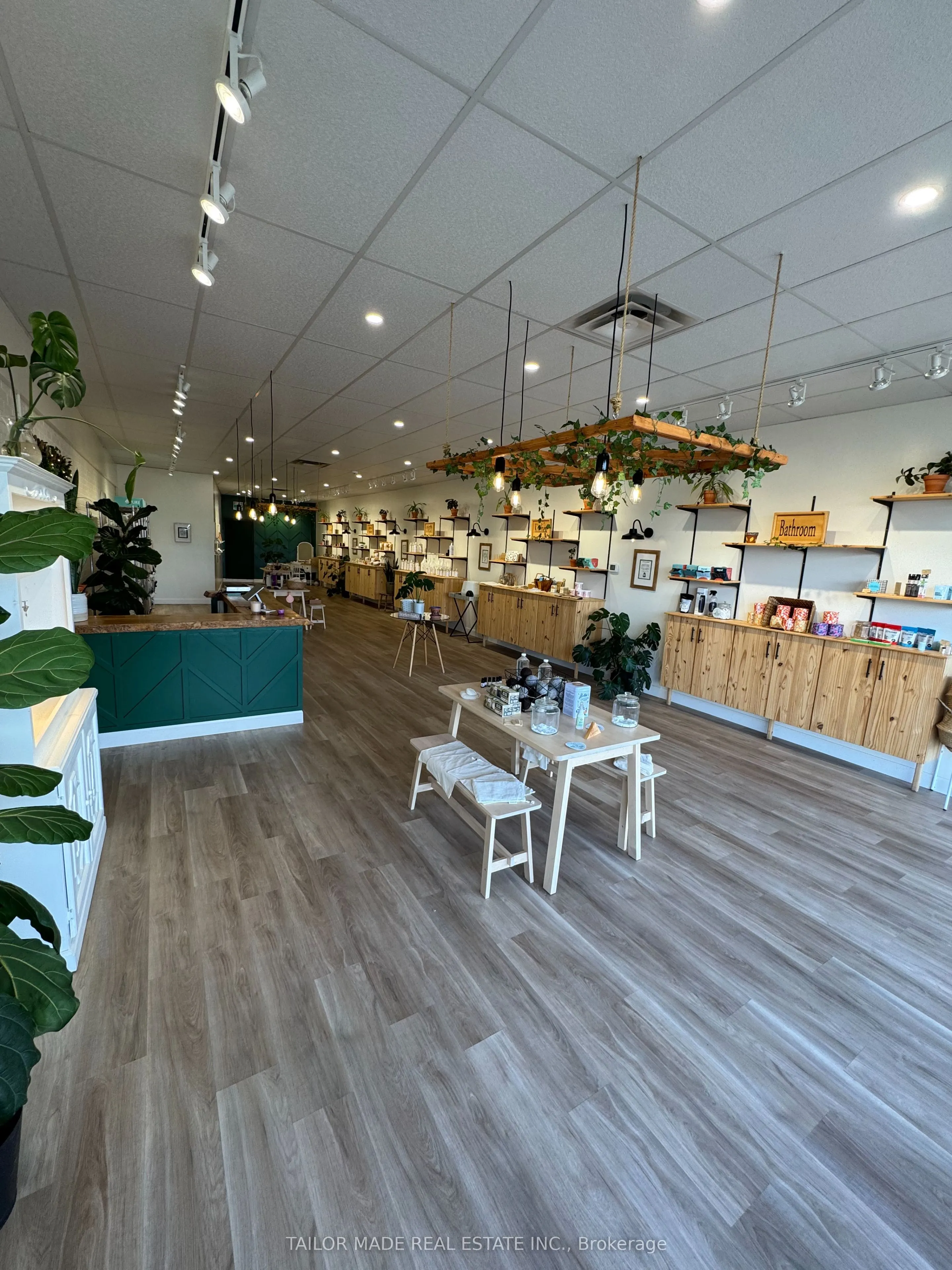 308B Queen Street S, #UNIT B
