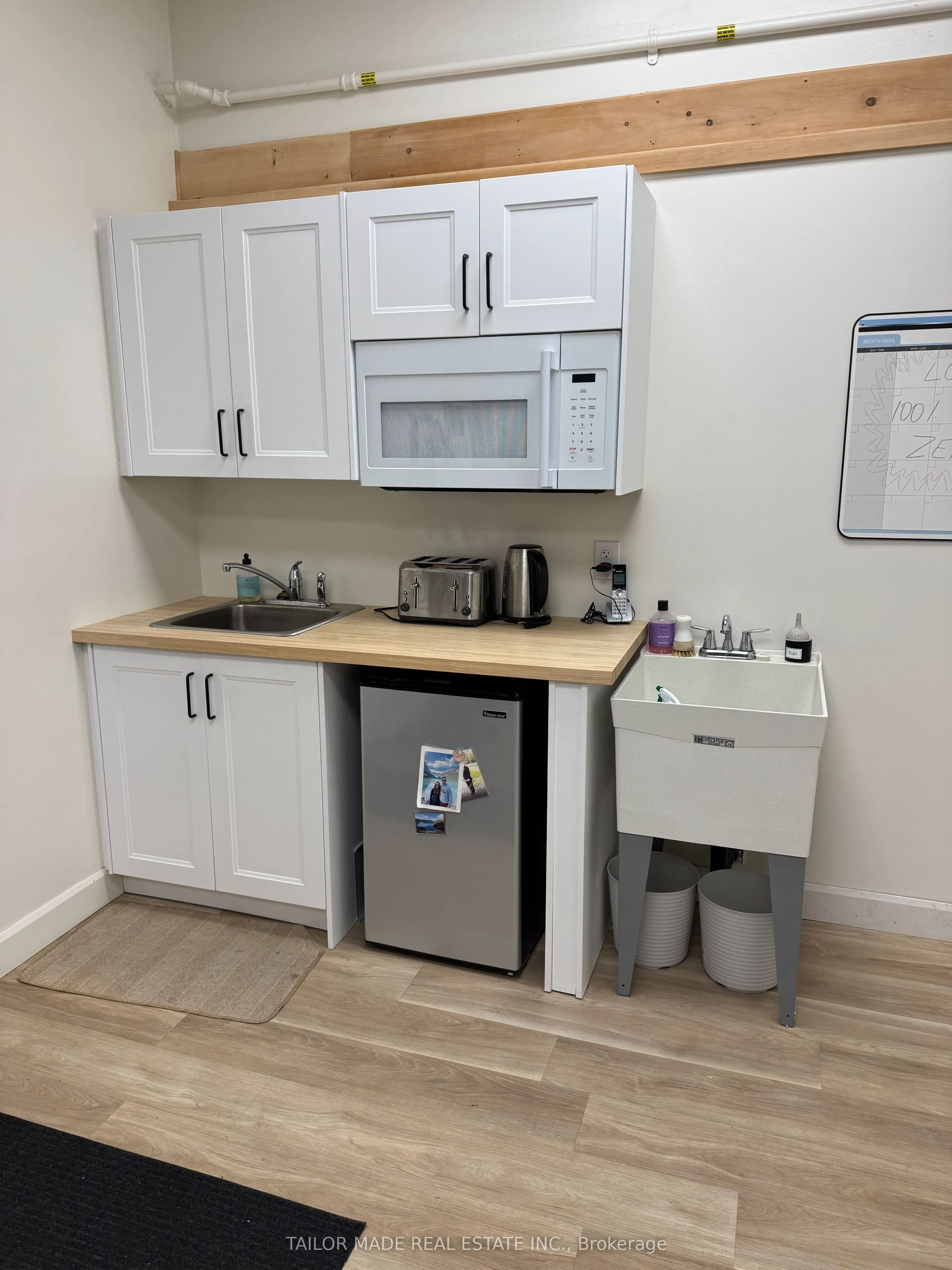 308B Queen Street S, #UNIT B
