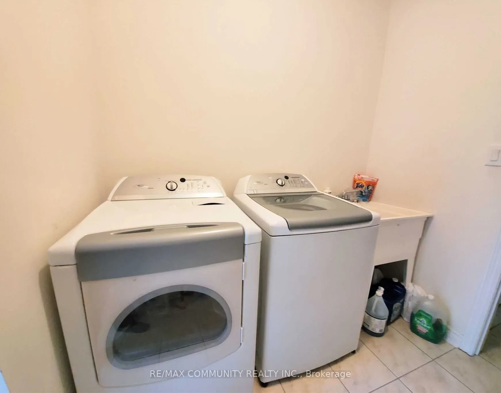 56 Powell Drive, #Bsmt