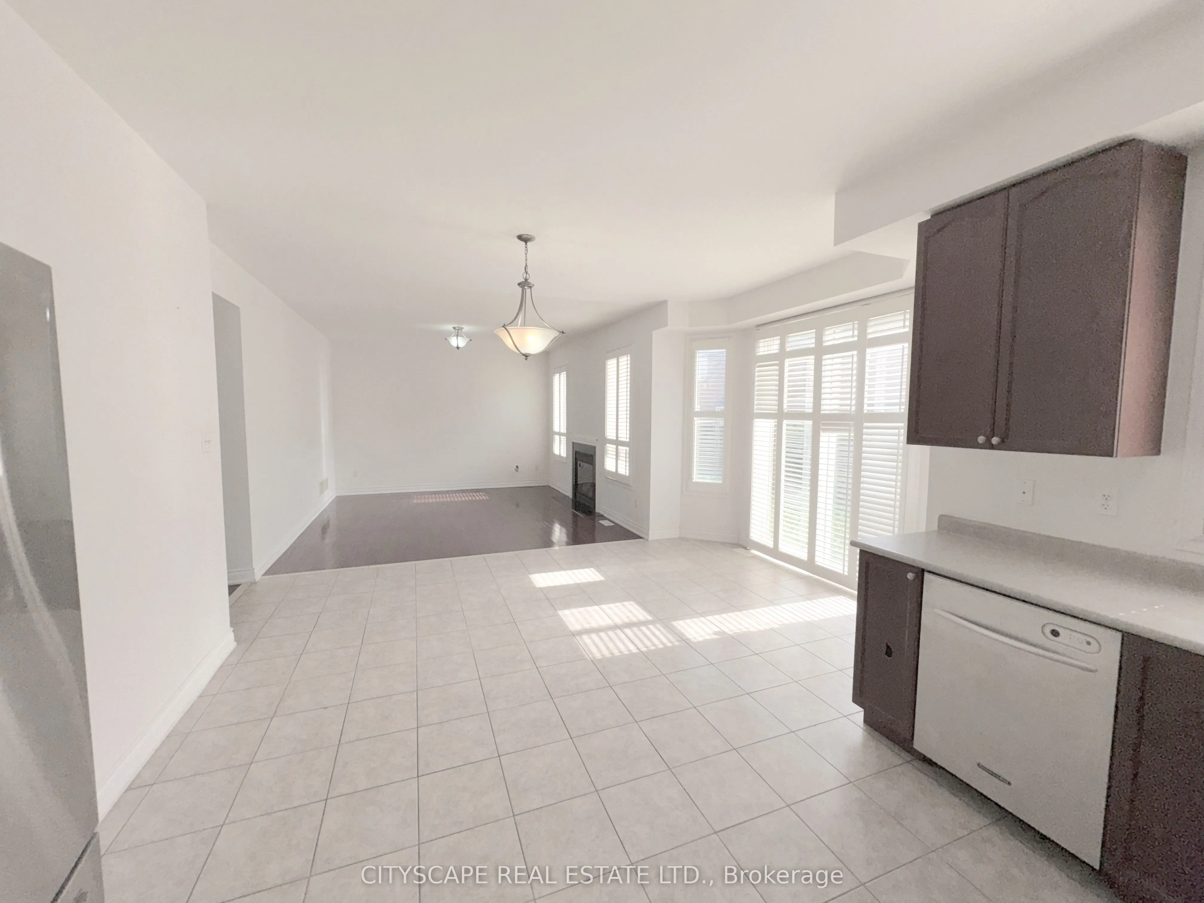 32 Tawnberry Circle